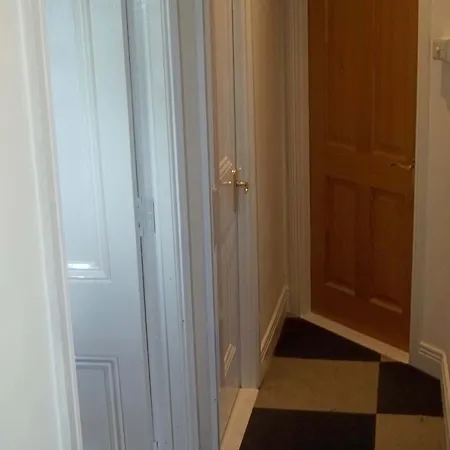 Δωμάτια σε οικογενειακή κατοικία Jim's Place *