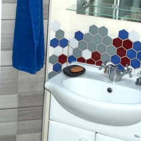 בית אירוח Jim's Place